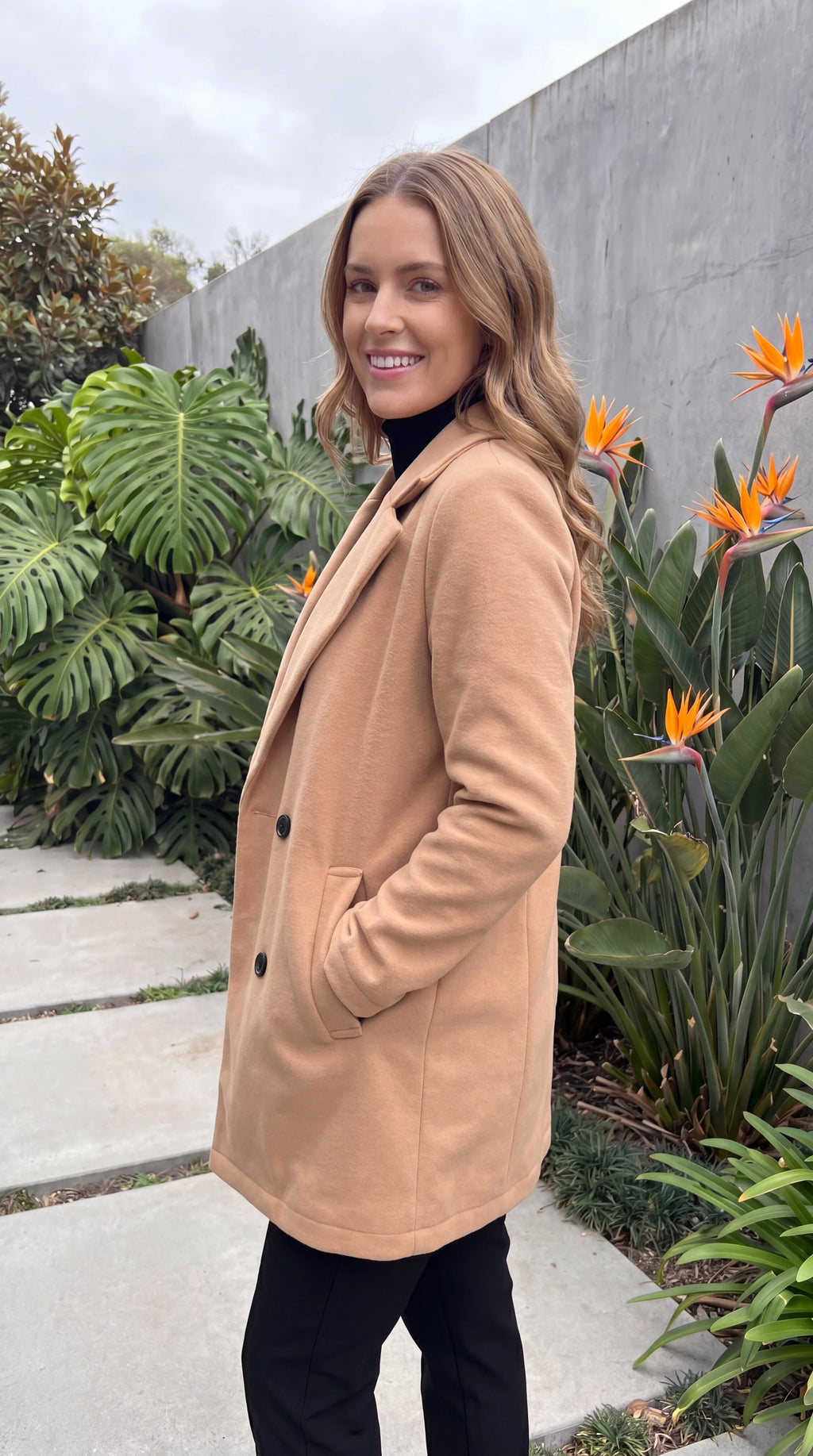 Women's Lapel Collar Double Breasted Coat With Pockets