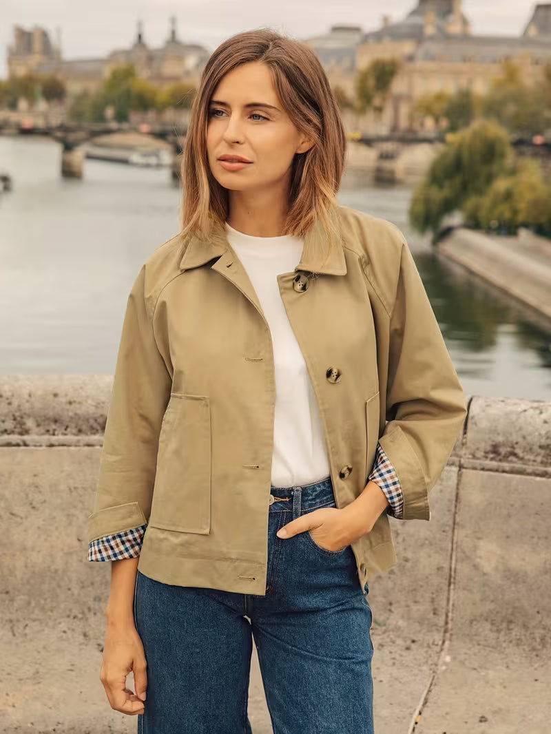 Women's Check Lined Jacket with Collar and Button Front