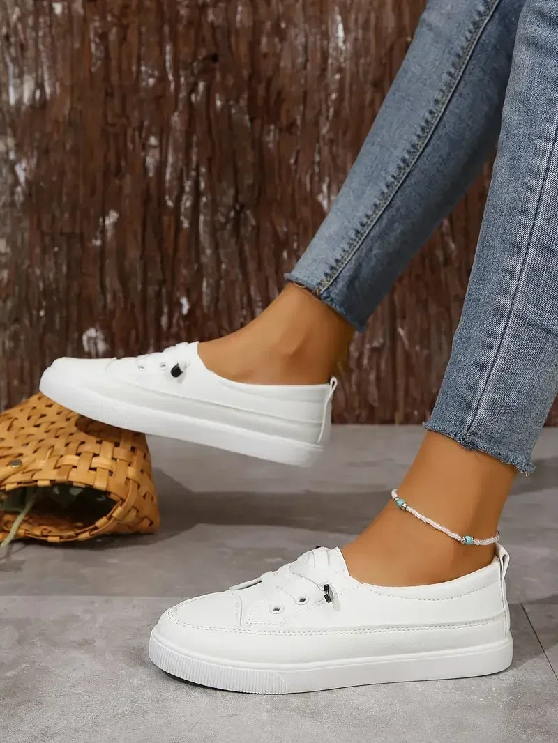 Women's Flat Round Toe Lace-Up Trainers