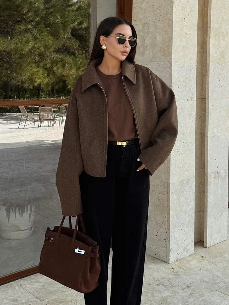 Women's Oversized Bouclé Jacket with Collar and Zip Front
