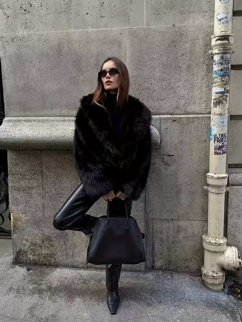 Women's Oversized Faux Fur Coat with Lapel Collar