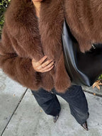 Women's Oversized Faux Fur Coat with Lapel Collar