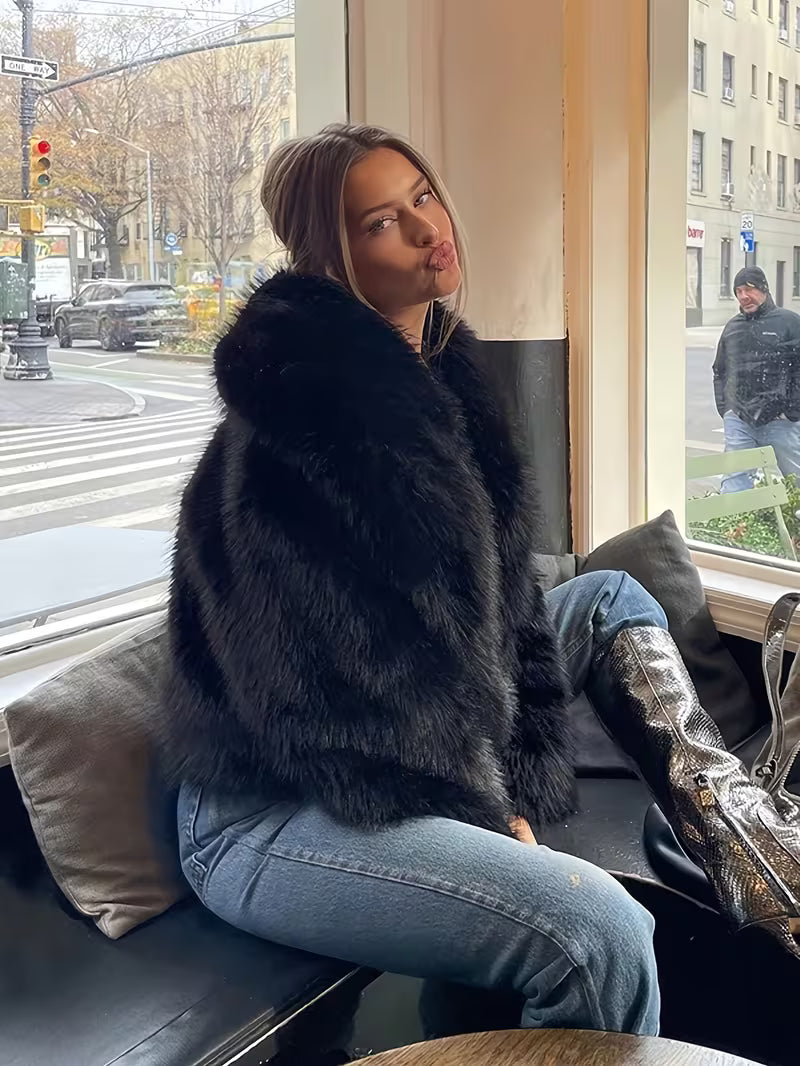 Women's Oversized Faux Fur Coat with Lapel Collar