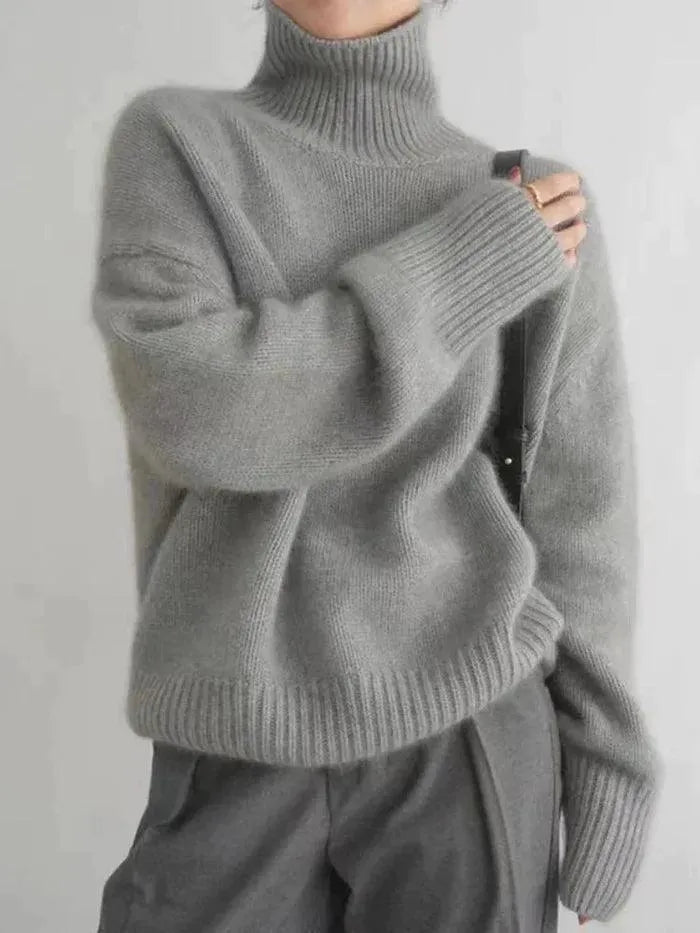 Women's Oversized Soft Knit Turtleneck Jumper