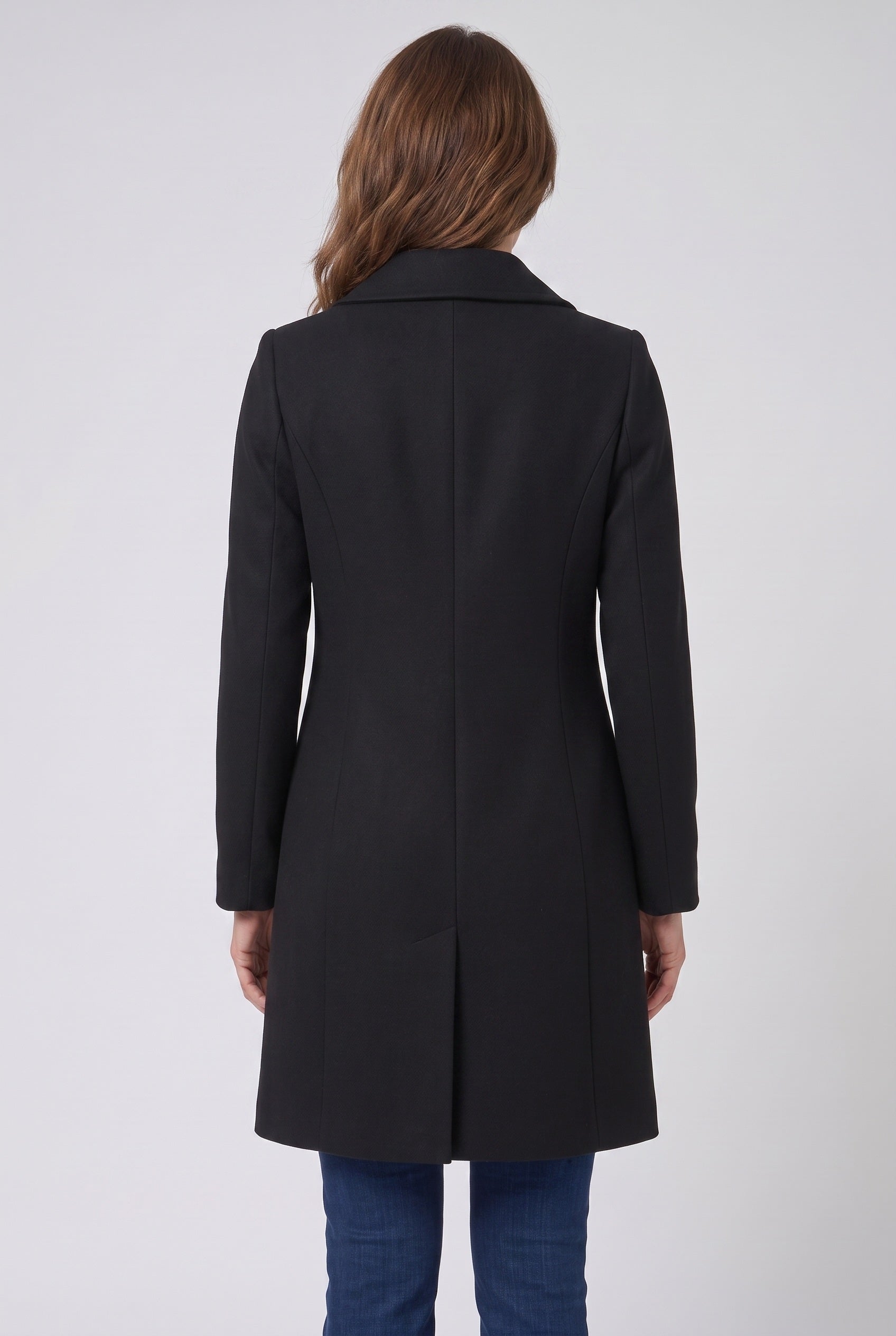 Women's Single Breasted Coat with Collar and Button Front